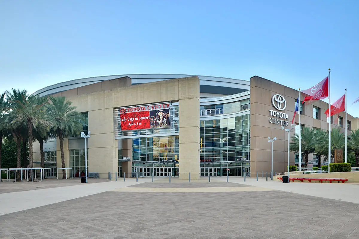 Toyota Center Houston exterior and main entrance on Polk St.